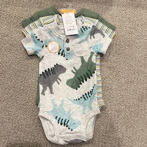 Carter's set of 3 short sleeve Bodysuits
